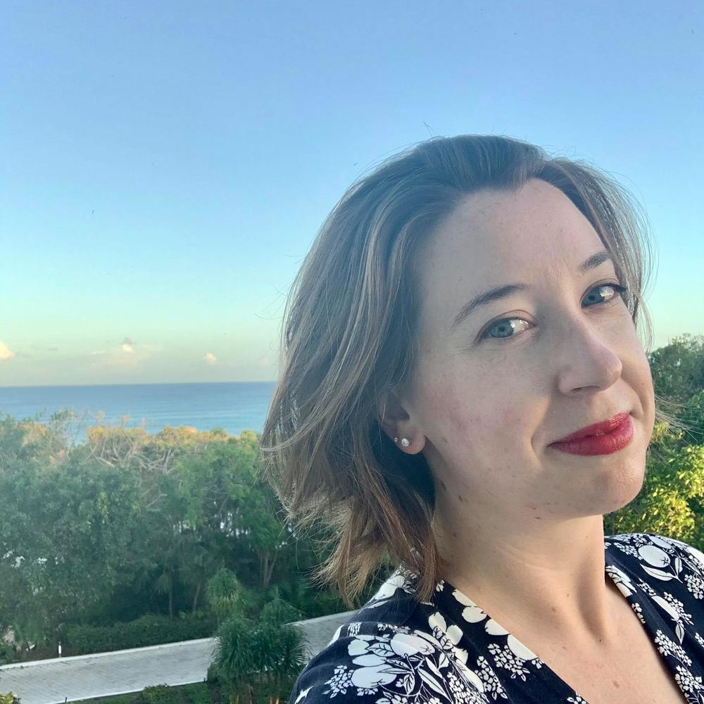 Meet your Posher, Emily